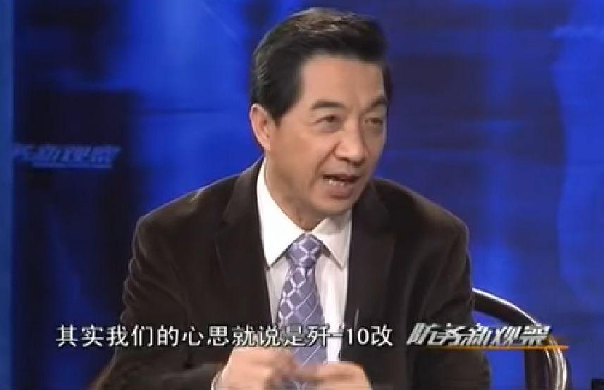 人有多少颗胆,八个引擎的飞机有多大