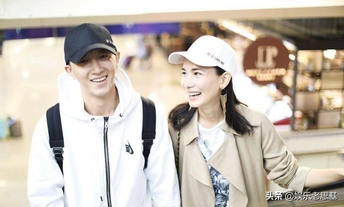 韩庚卢靖姗婚礼欢迎晚宴照片曝光,韩庚卢靖姗结婚好友送上祝福