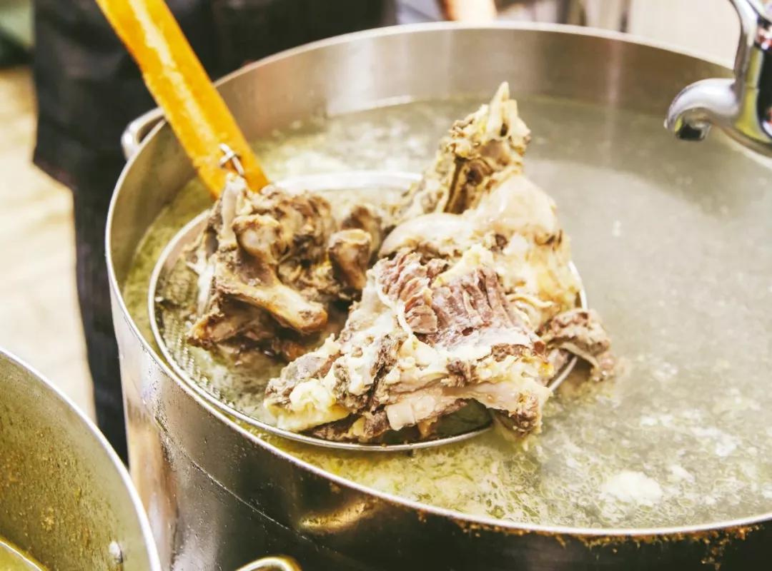 牛肉火锅潮汕人标配,藏在巷子里的潮汕牛肉火锅