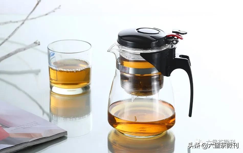 为什么不能用飘逸杯泡茶,六堡茶用壶冲泡