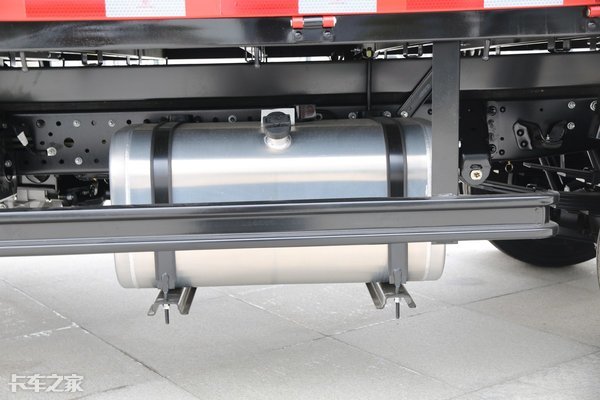 156马力轻卡够用吗,跃进h500轻卡156马力