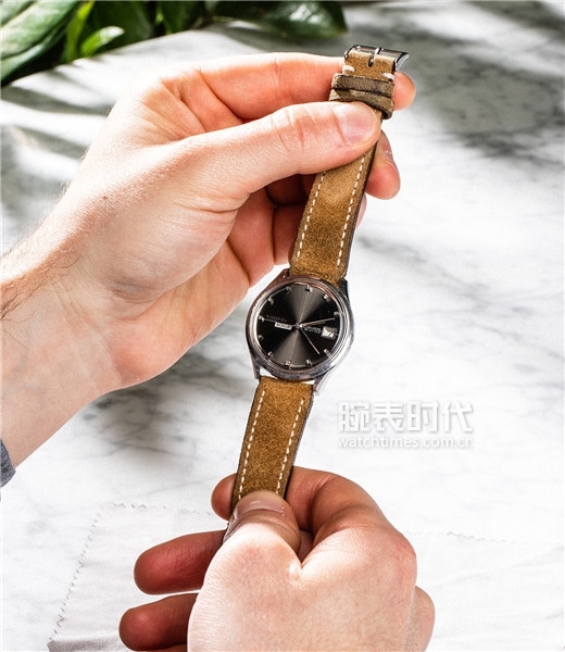 小米手环换表带教程,小米手表x5换表带图解