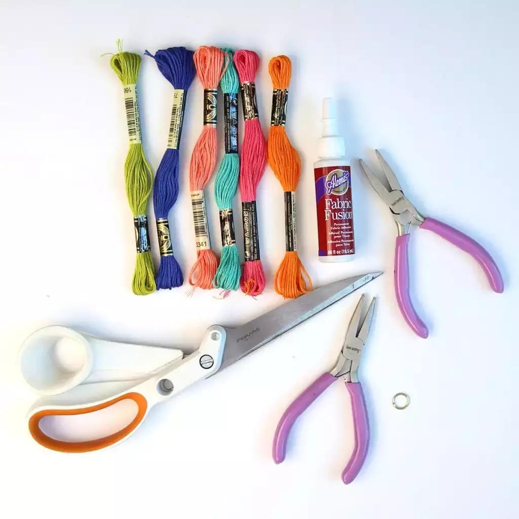 自制流苏装饰品,新家如何用流苏书签做装饰