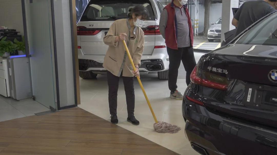 广州宝马4s店有哪些现车,广东哪个城市宝马4s店优惠最大