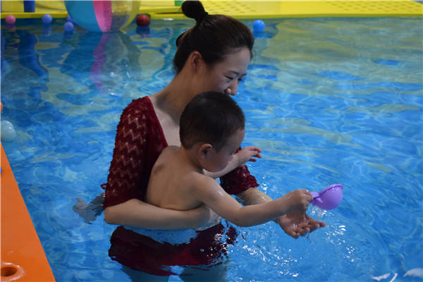 愉悦宝贝婴儿游泳馆加盟,沈阳婴儿游泳馆加盟哪家好