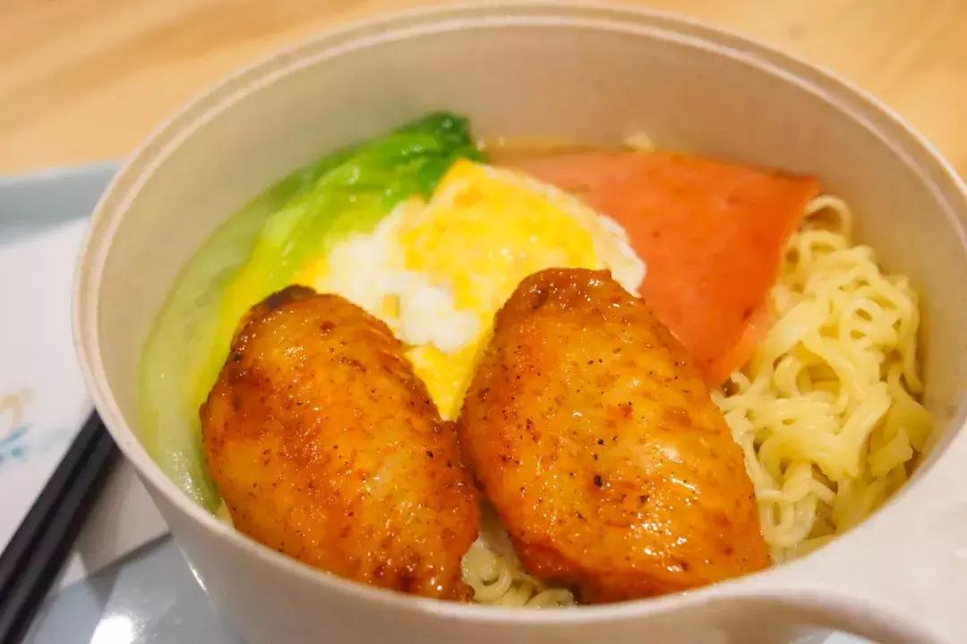 拥有台式小清新的茶饮咖啡结合所，很多人都点这杯……