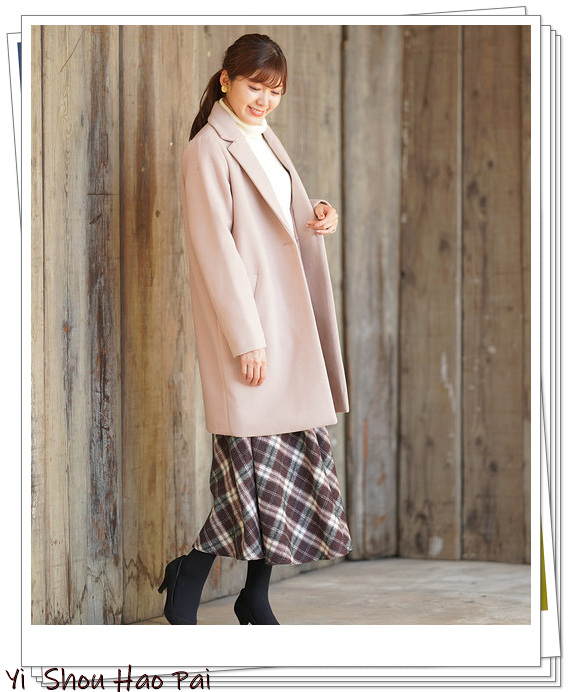 粉色外套怎么内搭,粉色外套怎么搭配下装