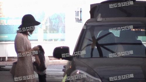 吴昕恋情史,吴昕微博晒牵手照疑似公开恋情