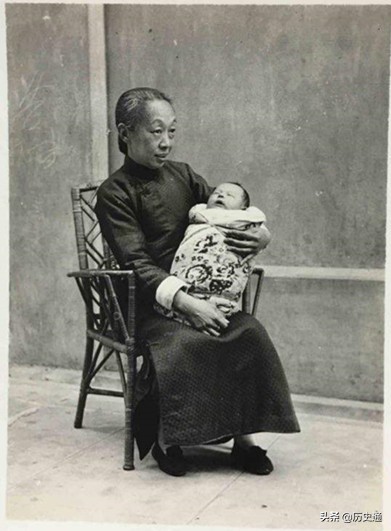 奶奶的外婆,一生的执着追求,做善事无求回报,把善意永存心中