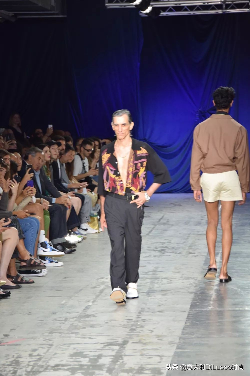 2020春夏男装周刘昊然,2023年米兰时装周