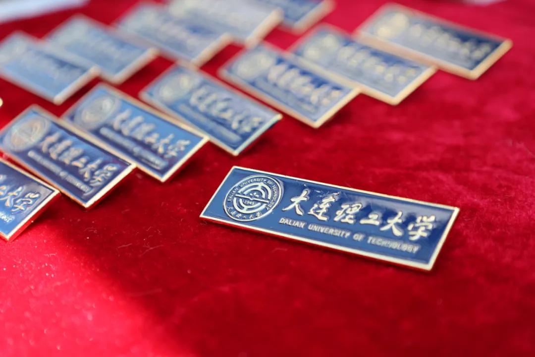 迎接新工人,欢迎新老工人