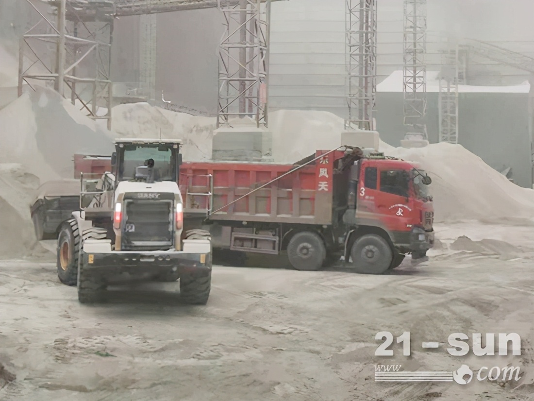 高效可靠担C位，买装载机这家企业认准三一