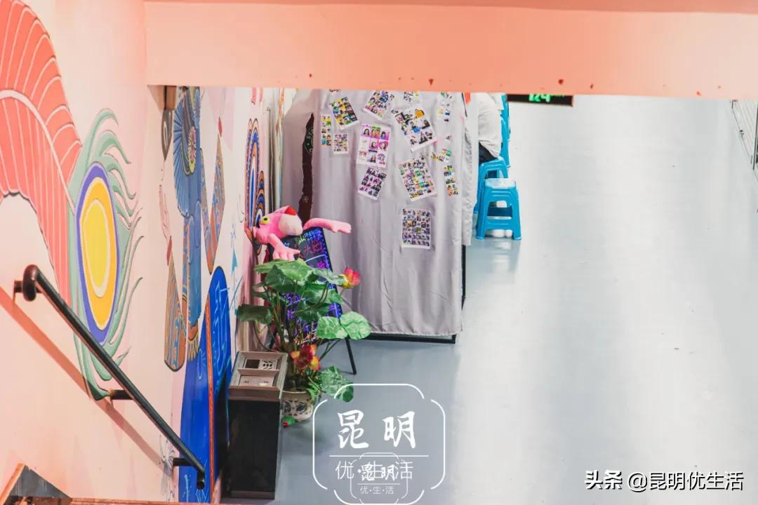 昆明最后一台大头贴机,藏着90后的绝版青春