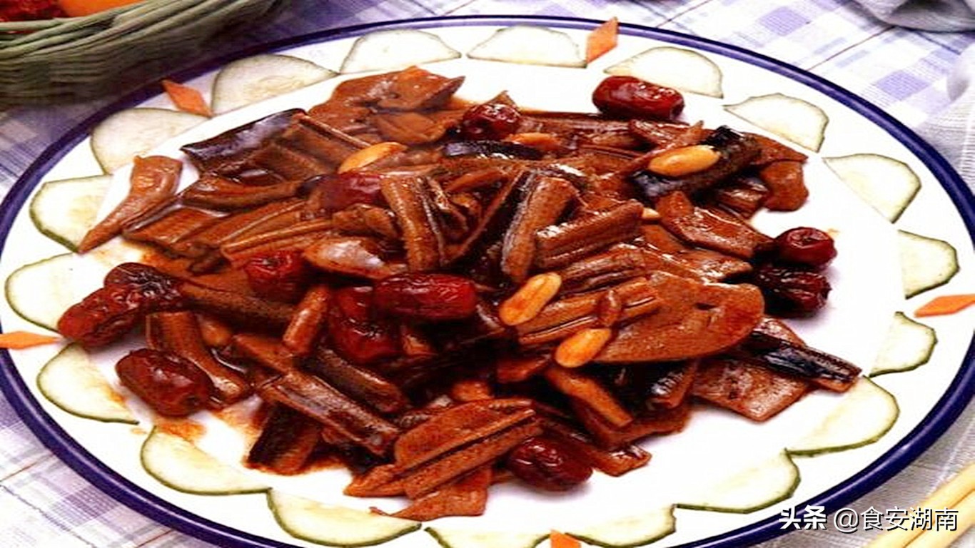 湖南湘菜红烧黄鳝,湘菜香辣黄鳝做法大全