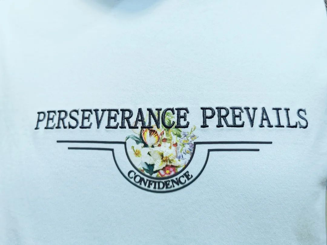 ysl口红礼盒限时抢购,ysl圣罗兰口红零元购