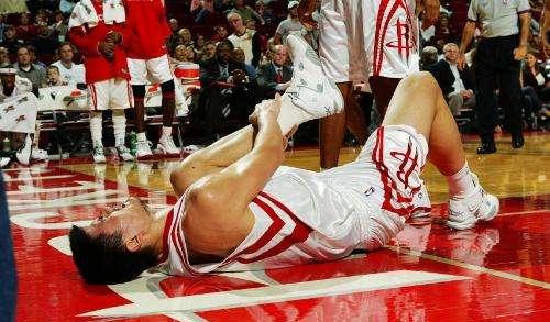 nba球员最严重的骨折,nba史上最严重的伤90度开放性骨折