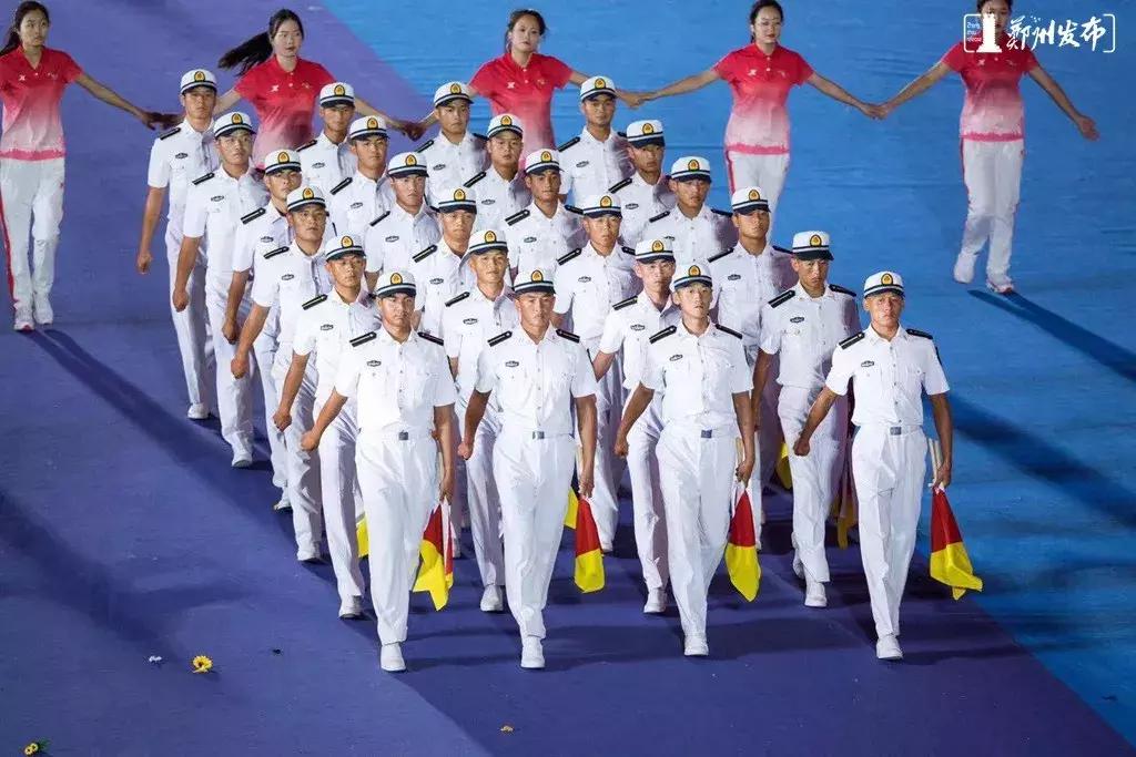 郑州奥体中心震撼场面,郑州奥体中心晚上视频