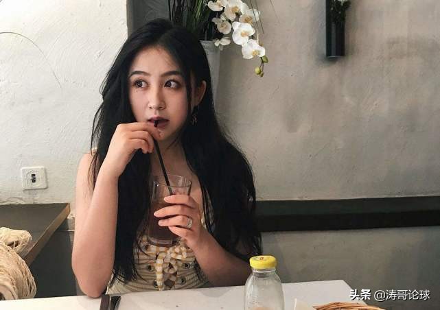 国足太太团现状,国足太太团急不可耐