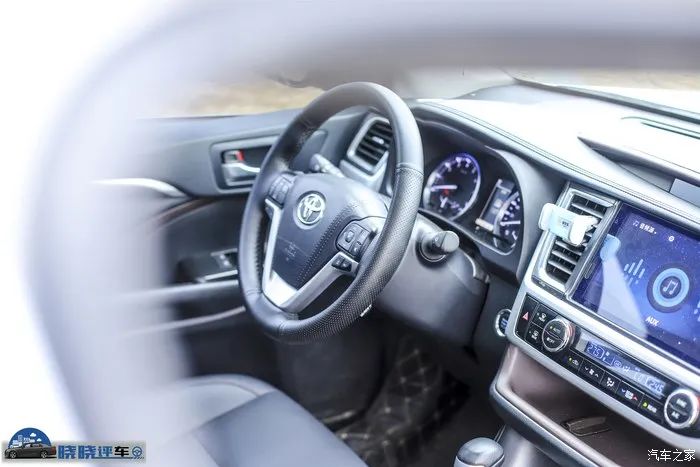 老款汉兰达吐槽最多的地方,第四代全新汉兰达车主真实感受