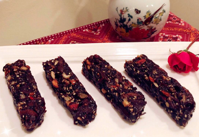 自己在家怎么做阿胶糕视频教程,怎么做阿胶糕效果最好