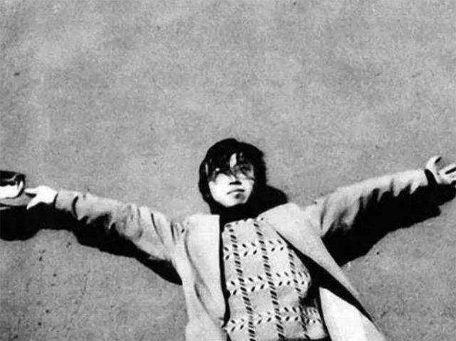 诗人海子爱过的女作家现状,海子暗恋女作家