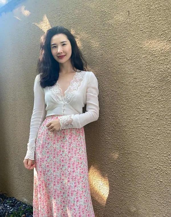 张大奕为什么被称为大陆第一网红,网红张大奕品牌