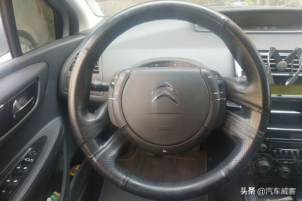 开着雪铁龙去农村种菜瓜子严选直卖店可帮了爸妈大忙