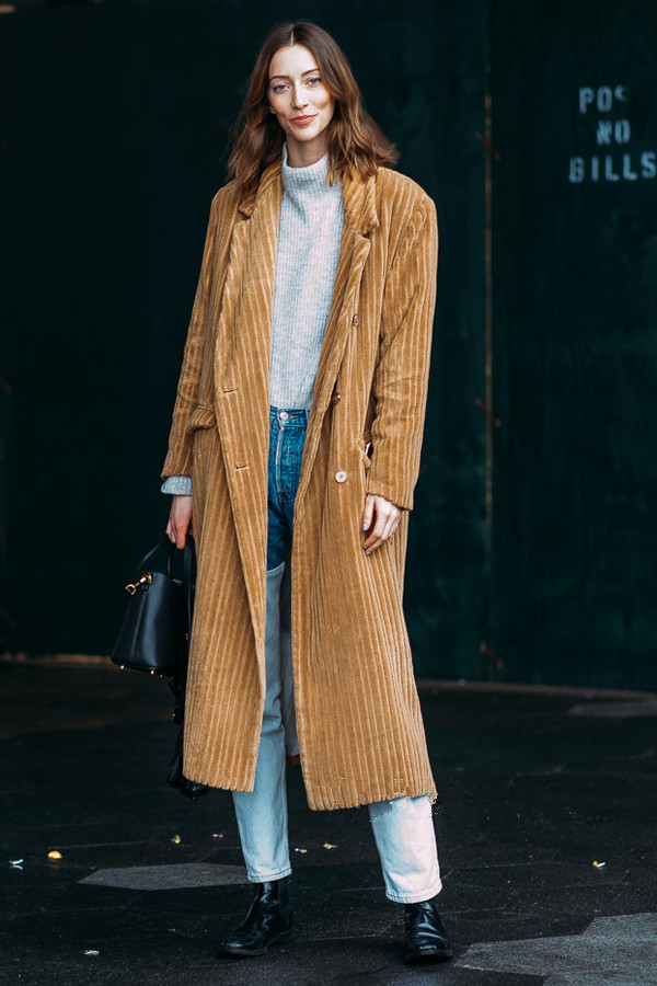 女人穿这四种颜色显老,40岁穿什么颜色不老气