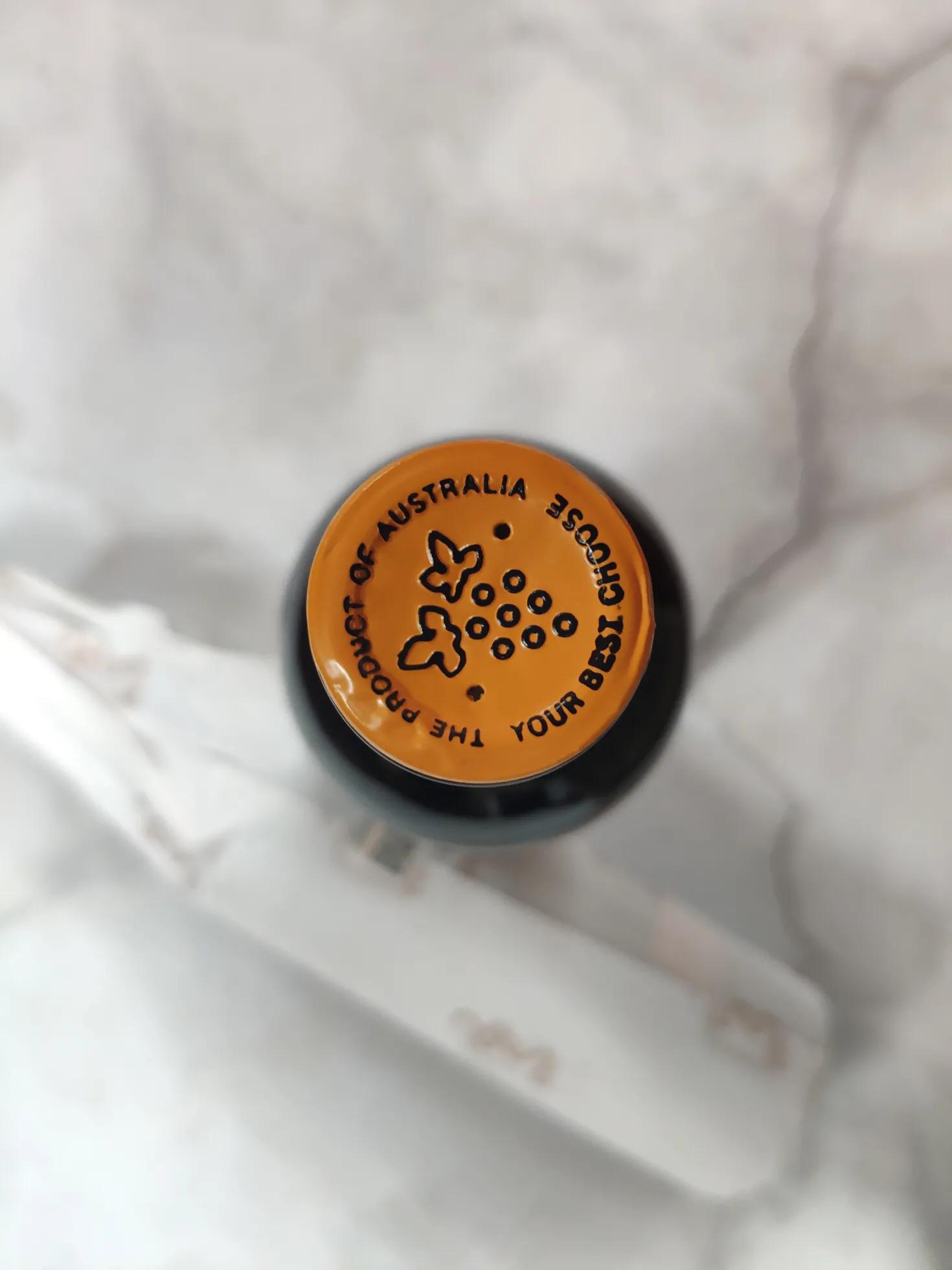 醉新果干红葡萄酒真假,斗彩葡萄酒杯真假鉴定