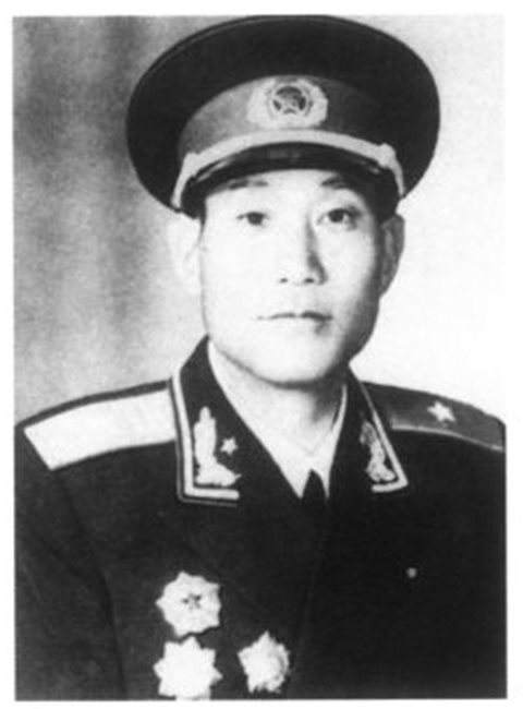 60年代部队军衔等级和职位,五六十年代军队军衔与行政级别