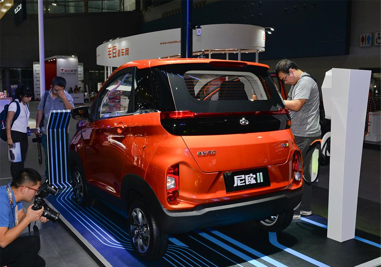 长安大空间代步车,长安新能源老年汽车报价