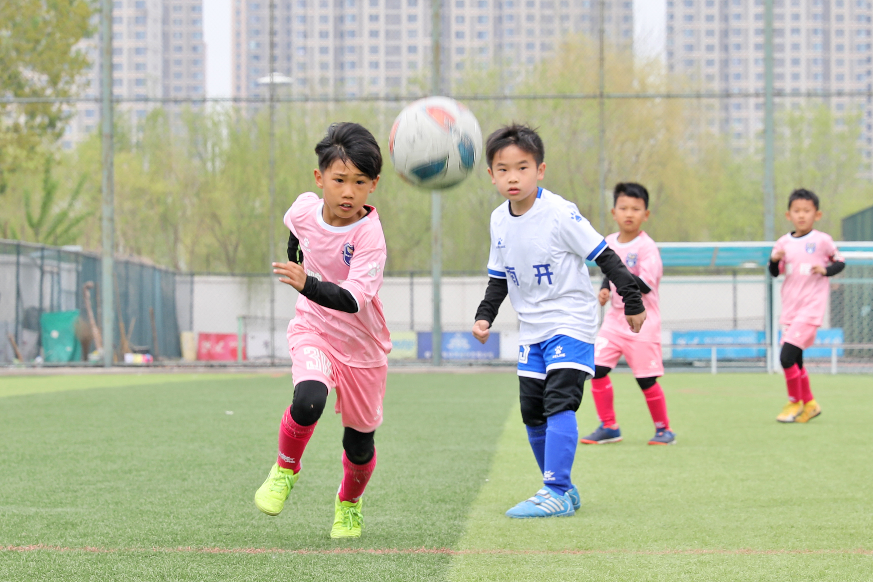 以赛育人见证成长,以赛代练中国帆板队冲刺东京奥运