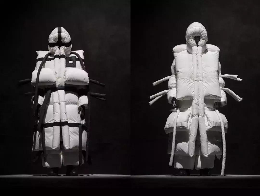 moncler蒙口羽绒服真假如何辨别,羽绒服挑选指南面料