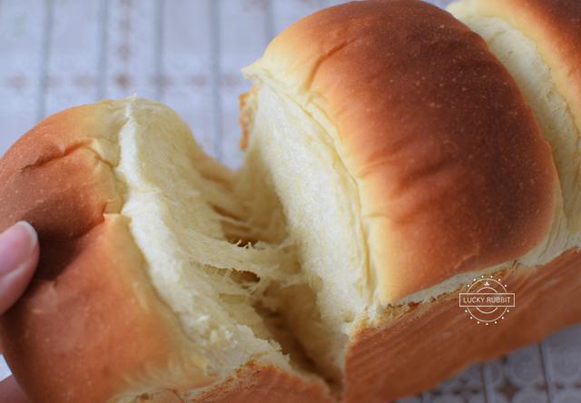 超简单无黄油面包,不加黄油的面包口感
