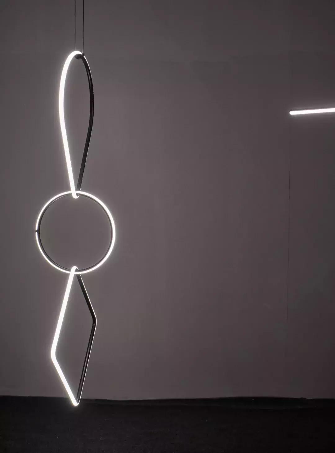 都是买不起的家具，为什么还是要去逛设计上海展