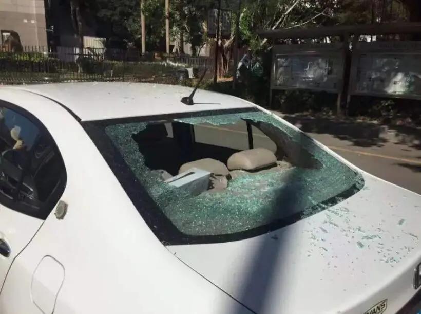 被高空抛物砸伤如何维护合法权利,被高空抛物砸中属于什么侵权