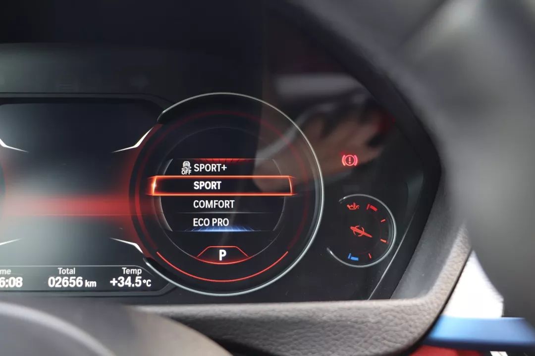 3系到底值不值得入手,进口宝马3系和华晨宝马3系区别