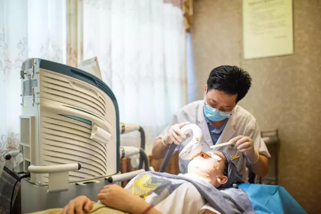 9.9元开启杭州女孩的高光时刻！变白变嫩变漂亮