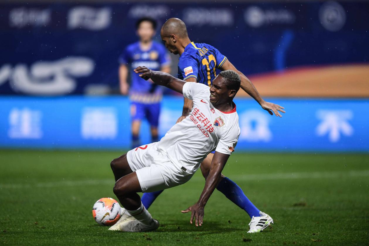 var对中超裁判的评价,中超苏宁赢佳兆业还是第三