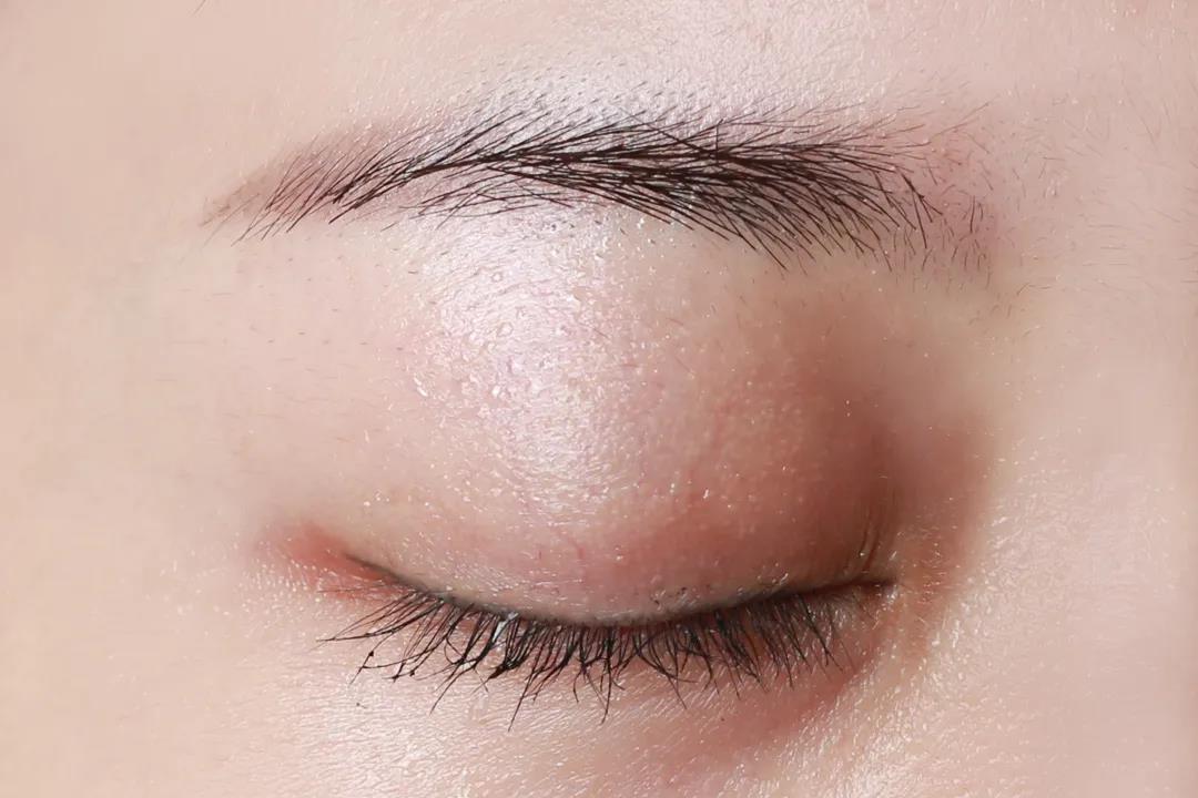 林允推荐的睫毛增长液,林允的睫毛膏多少钱一盒