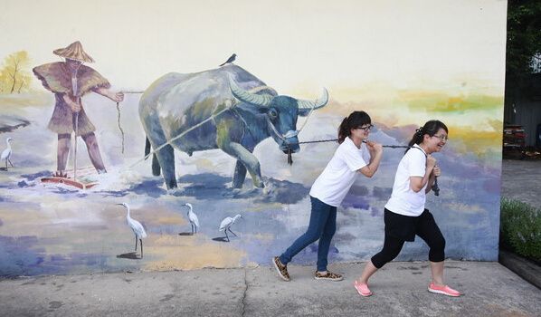 墙面创意3d绘画,动感3d瓷砖效果图