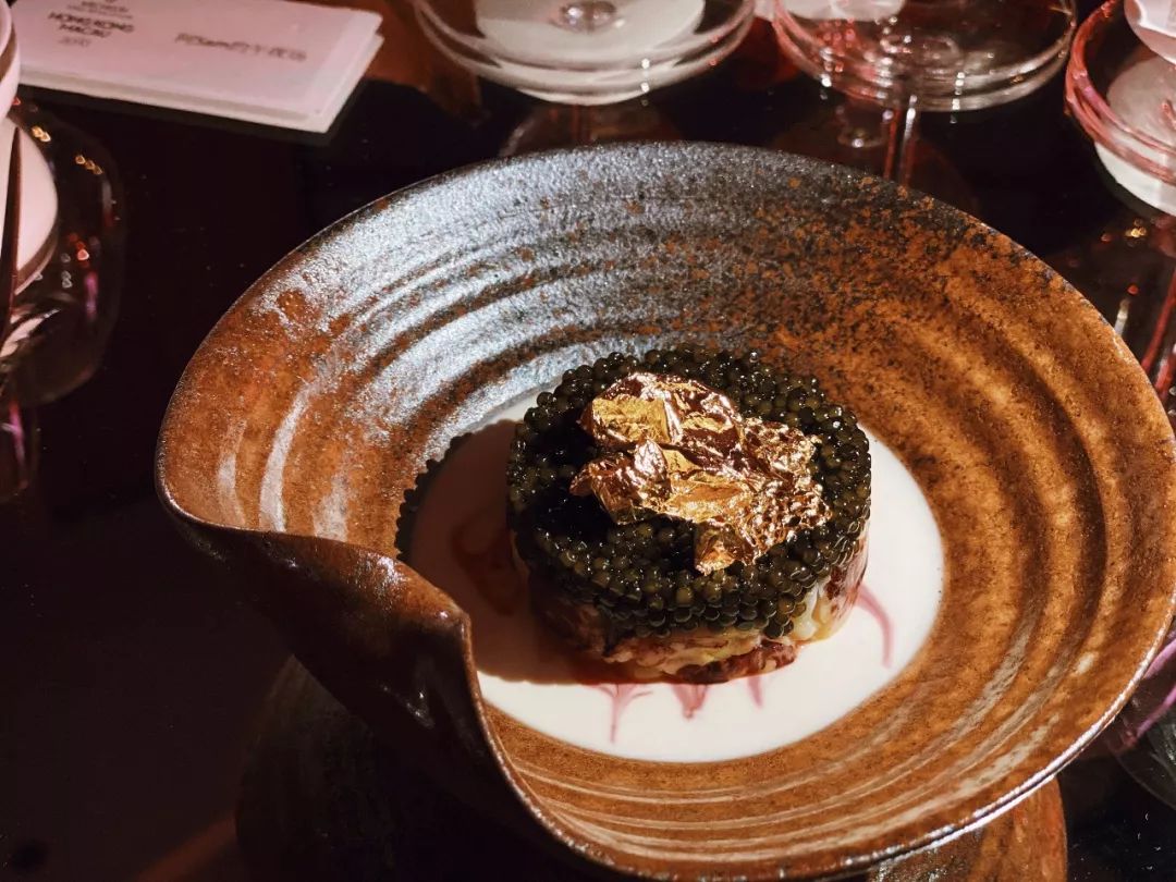 睡在获奖无数的这家酒店，一晚吃掉14颗星米其林，这样的旅行爱了