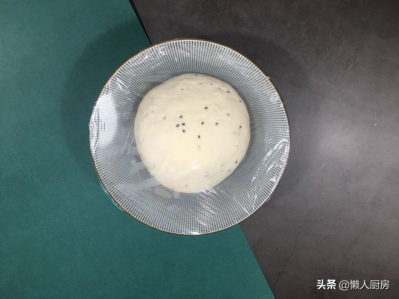 不用手和面做的发面小馒头,两种发面小馒头的做法