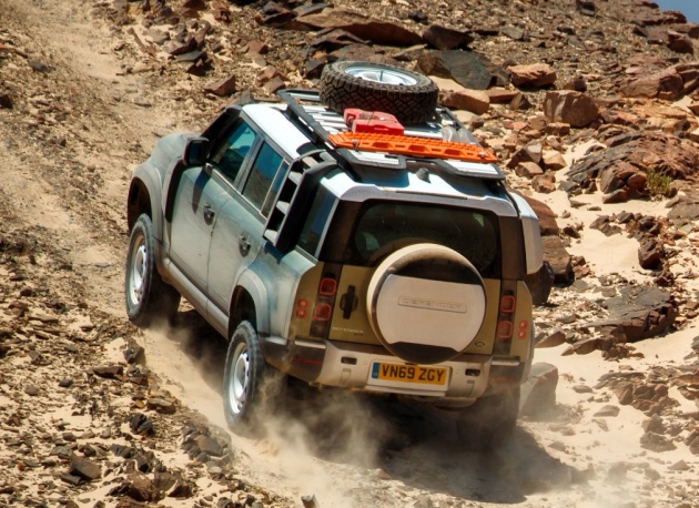 路虎卫士75年传奇版,路虎卫士成长史