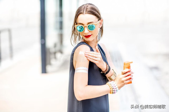 十大公认好用的防晒霜适合混油皮,防晒霜推荐16岁