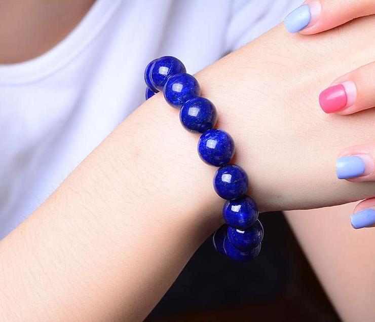 备受历代皇帝喜爱青金石简介,青金石帝王青品质