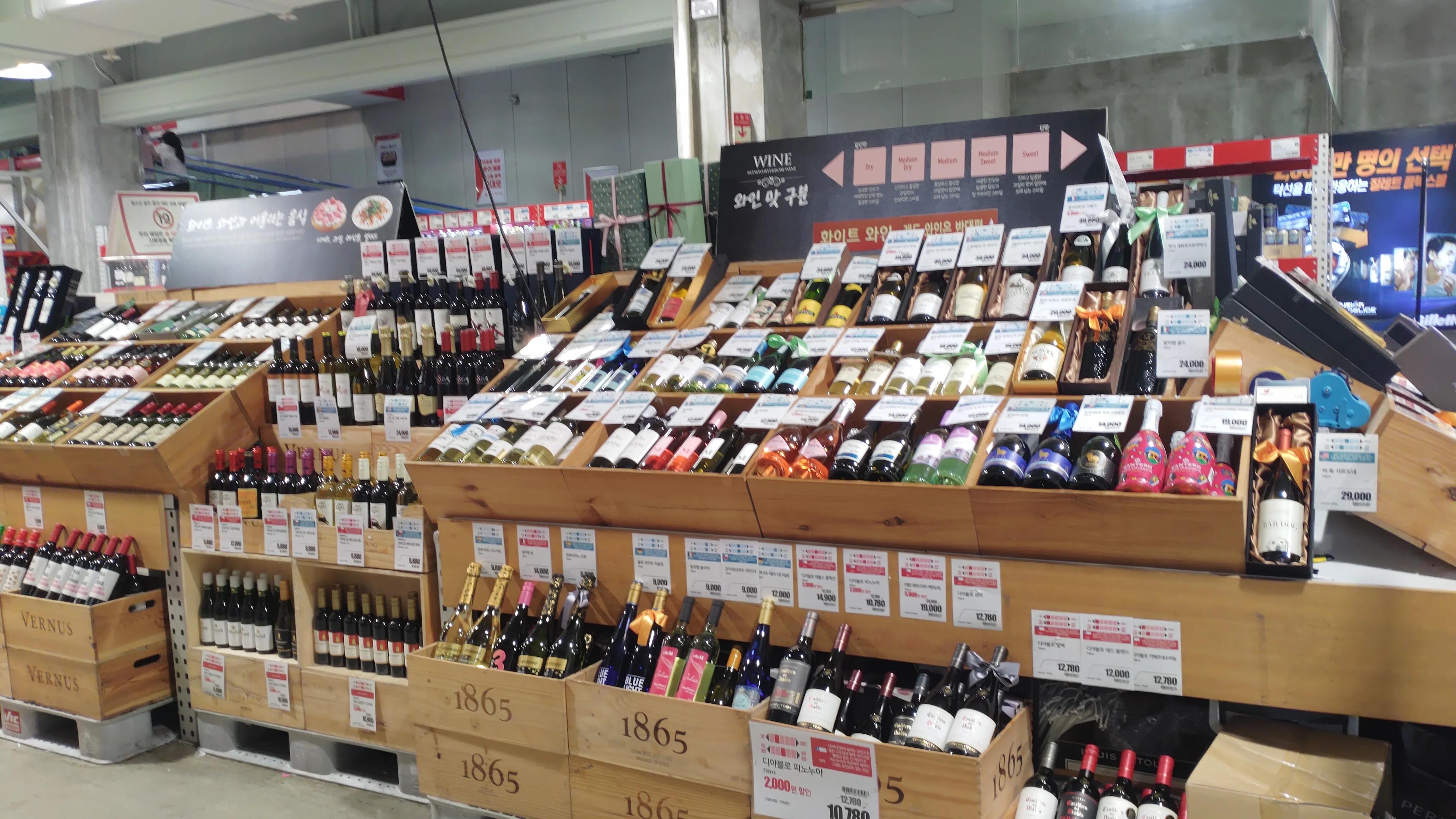 首尔layered咖啡,首尔很多萨摩耶的地方