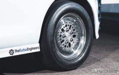 为赛道而生的洪水猛兽640匹高尔夫7R