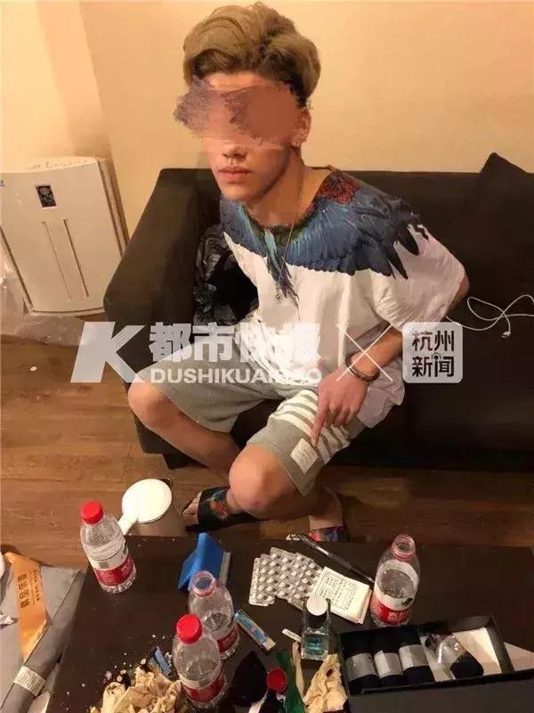 专职妈妈受失眠困扰，竟不知闺蜜给她安利的药是*品毒**