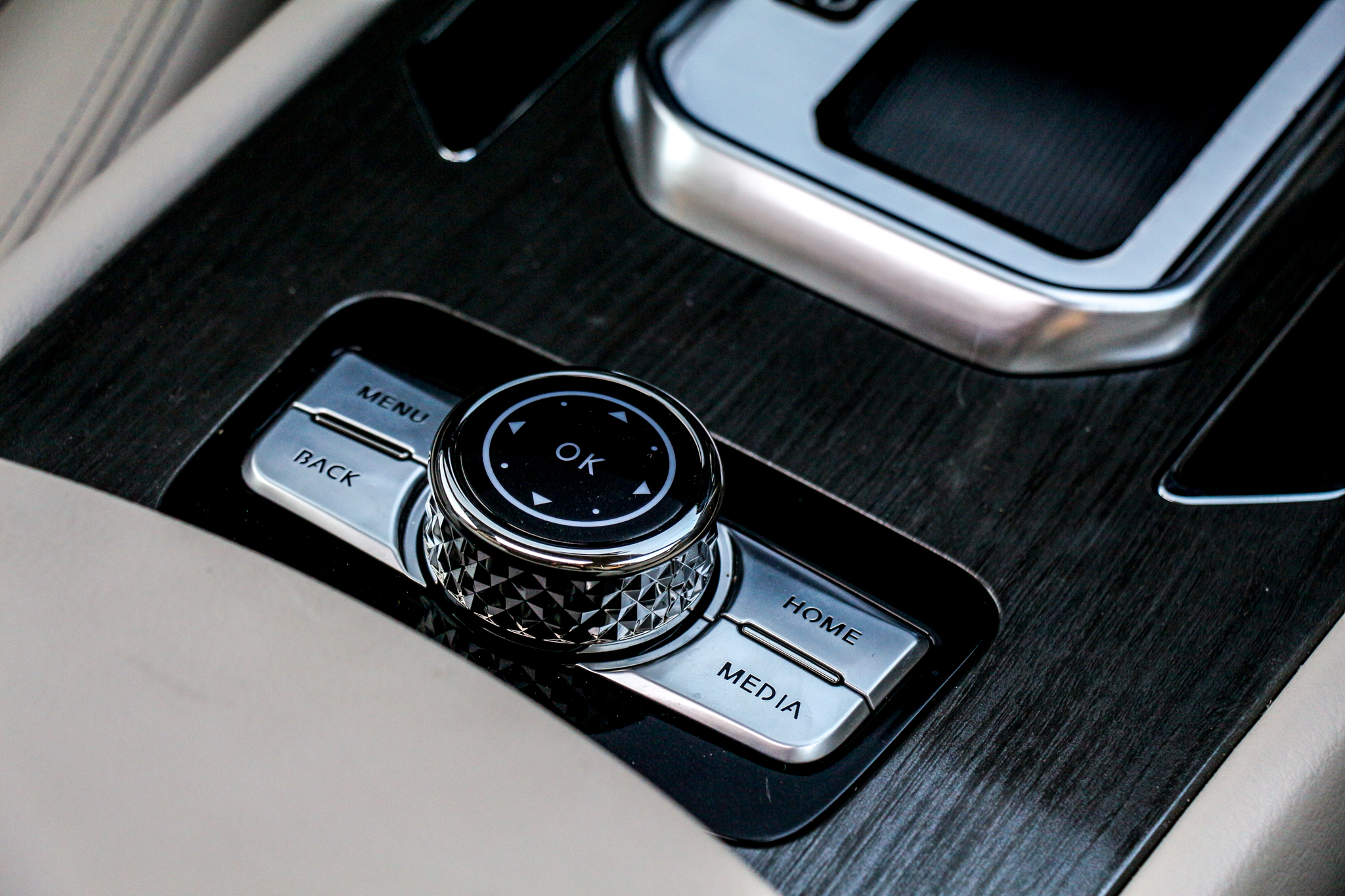 想挑毛病怎么都能挑出毛病,想挑毛病都无从下手